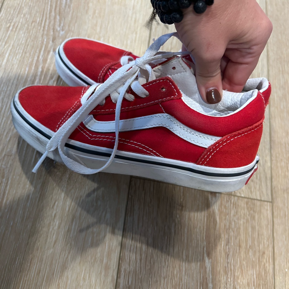 Kids red Vans - Picture 2 of 4